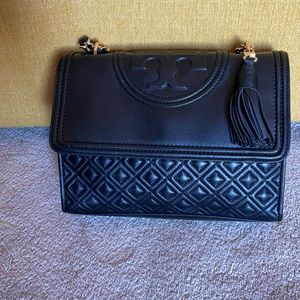 Tory Burch Fleming Shoulder Bag